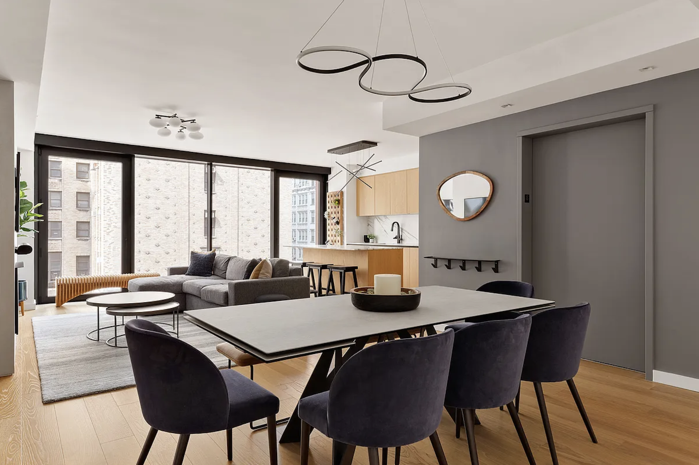 A closer look at Luxury Apartments With Elevator And Private Rooftop Access